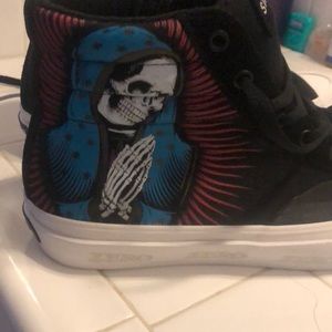Bran new STRAYE SHOES CUSTOM